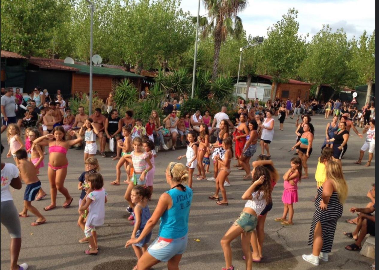 Onda Camping Village Ardea Exterior foto